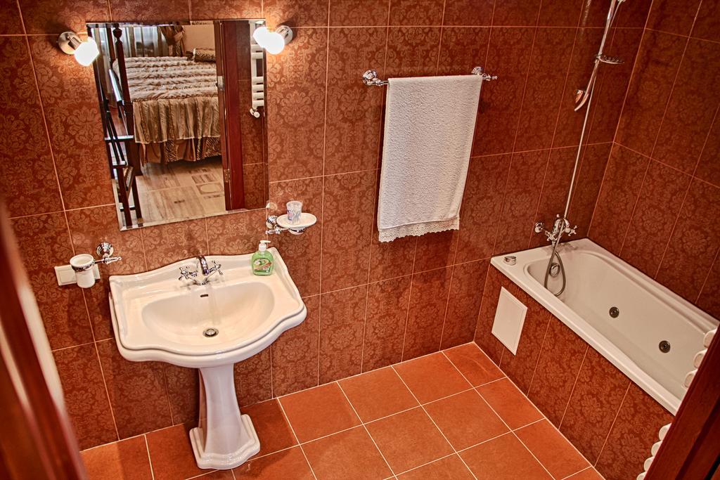 Tsaghkunq Guest House Szevan Szoba fotó